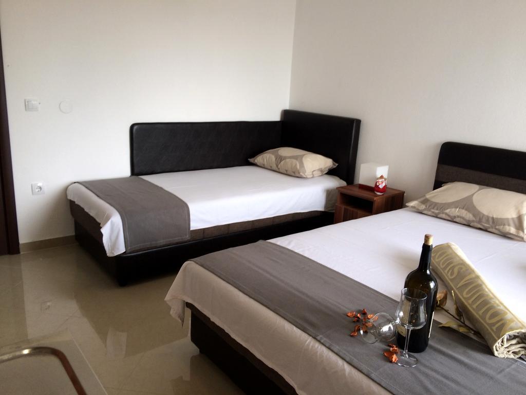 Apartment Perezaj Ii